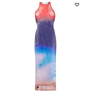 New season OFF white dress.